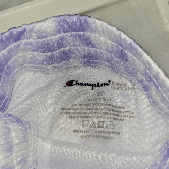 Champion 3pc Activewear Set Girls Toddler Size 2T (White- Purple-Pink) NWT - Picture 11 of 15
